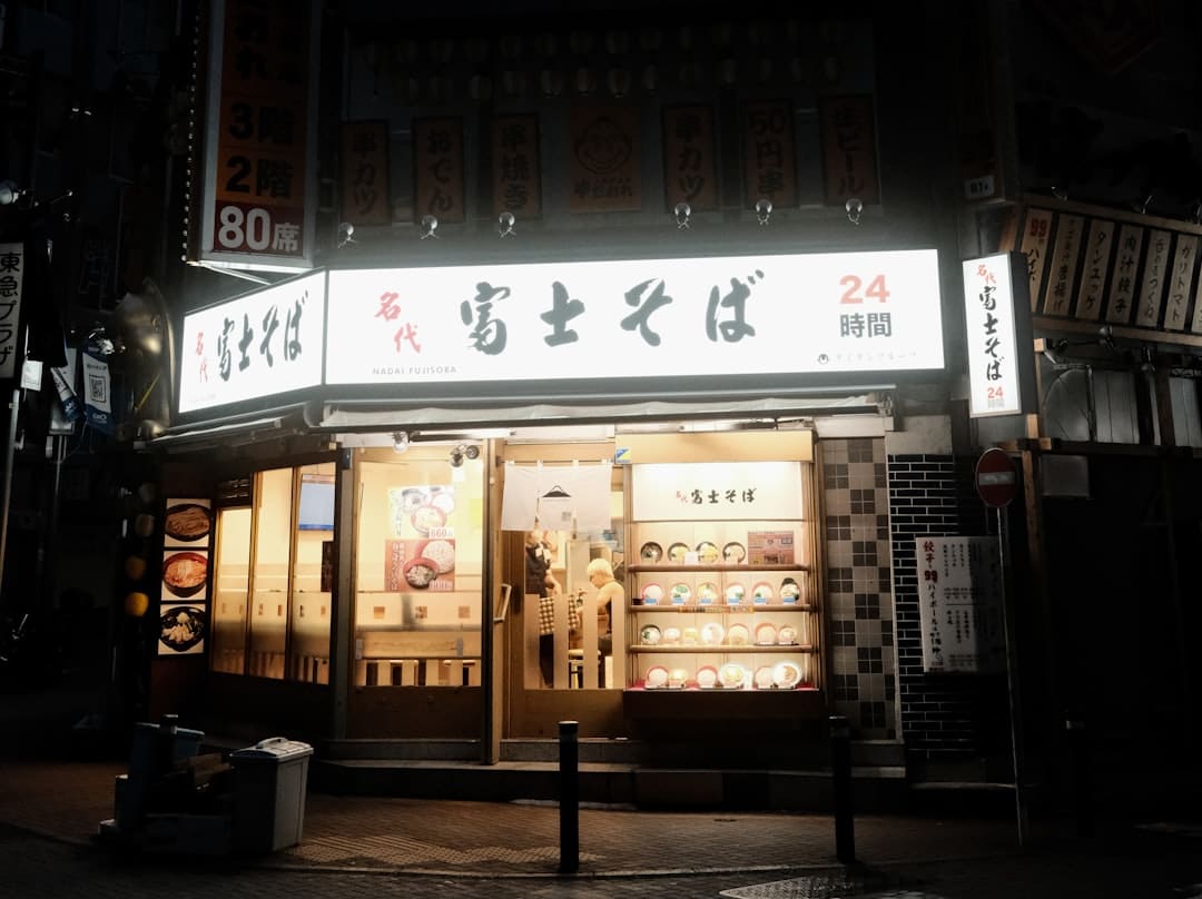 《深圳市加速推动人工智能终端工业开展行动计划(2025—2026年)》印发